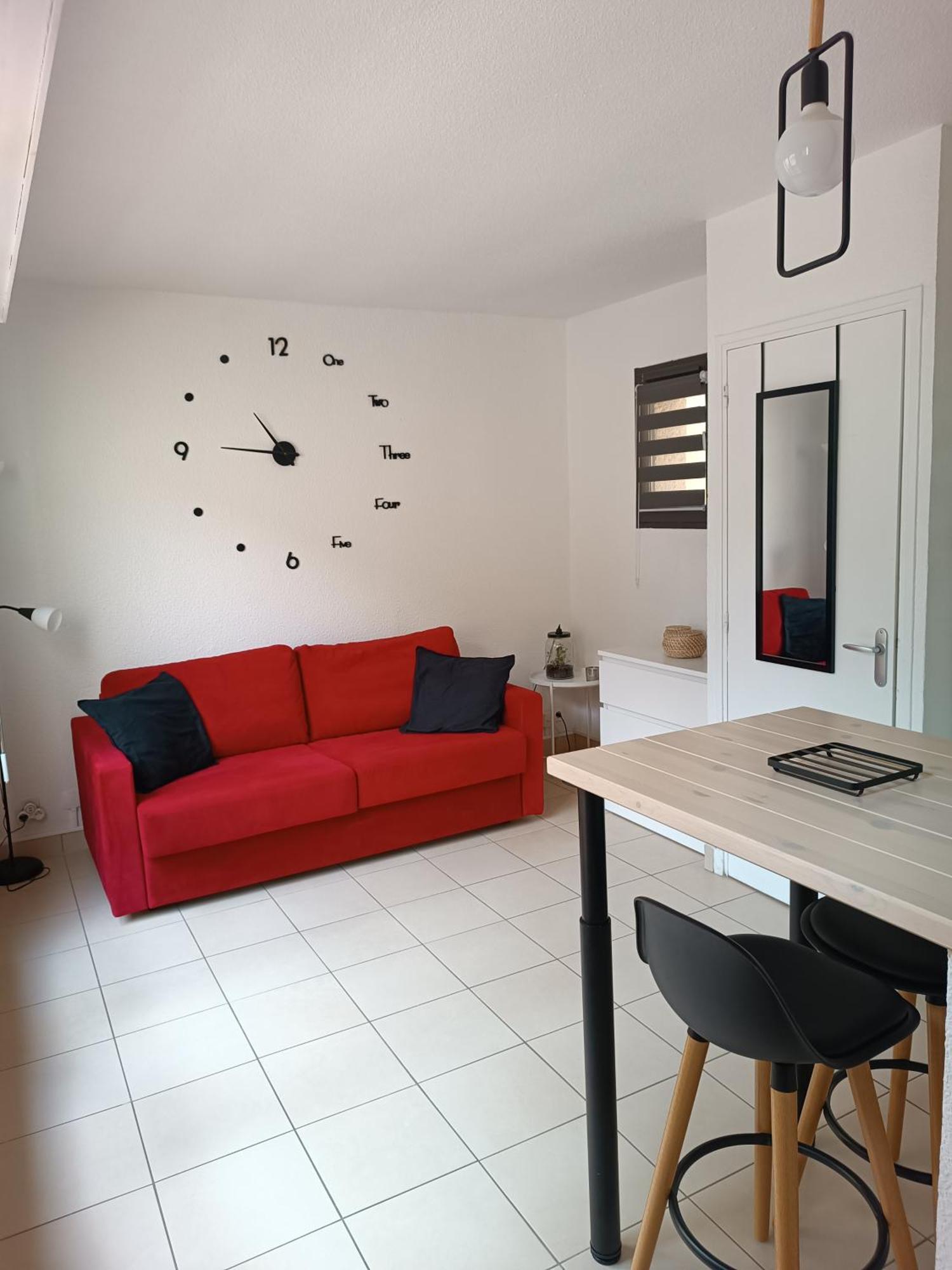 Studio Renove Dans Residence De Vacances Avec Grande Piscine Chauffee, Parking Et Terrasse Agde Exterior photo
